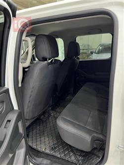 نيسان فرونتر